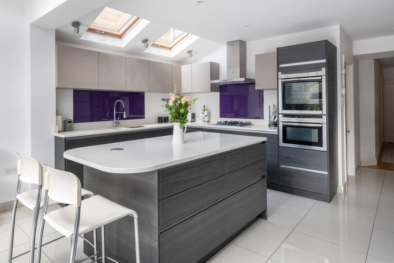 Fabulous House - Only 10 Minutes Walk To Roman Baths Bagian luar foto