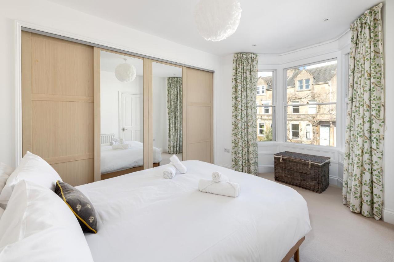 Fabulous House - Only 10 Minutes Walk To Roman Baths Bagian luar foto