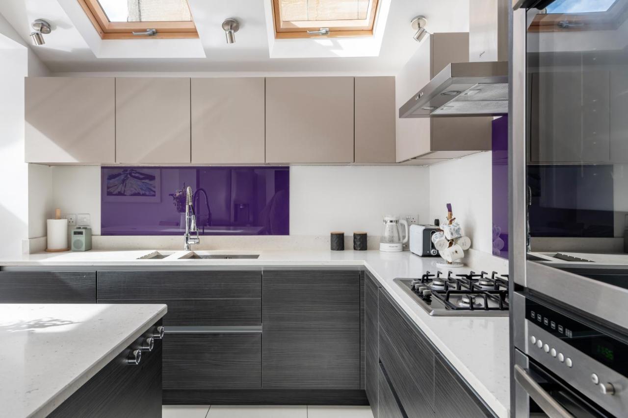 Fabulous House - Only 10 Minutes Walk To Roman Baths Bagian luar foto