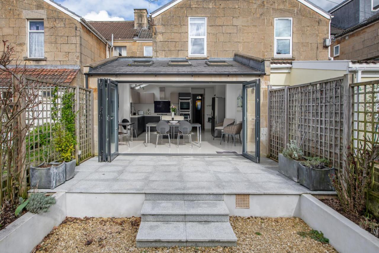Fabulous House - Only 10 Minutes Walk To Roman Baths Bagian luar foto