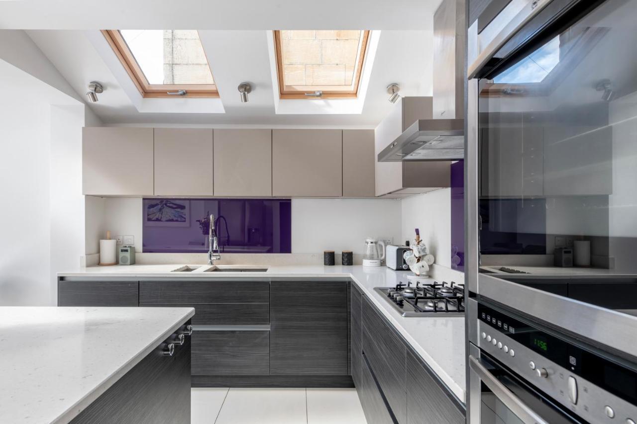 Fabulous House - Only 10 Minutes Walk To Roman Baths Bagian luar foto